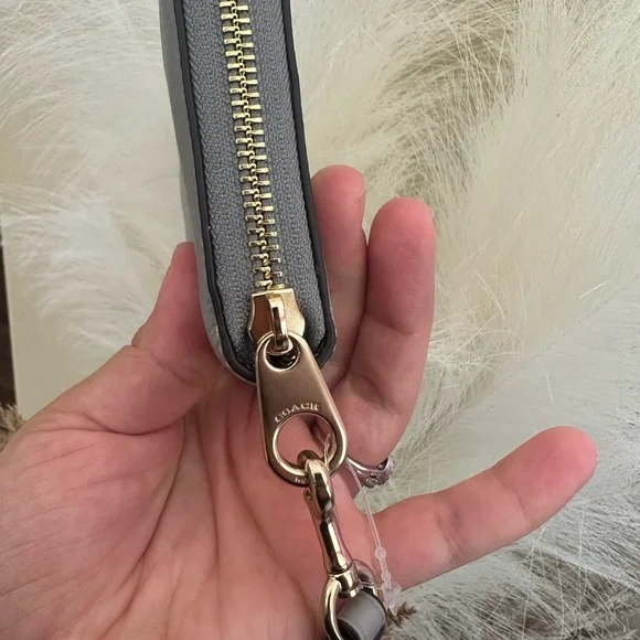 Coach Maggie Tote Bag and wallet set - Picture 12 of 16